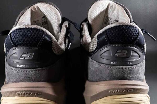 Allbirds Tree Dasher vs. Rothy's The Point: Which Is The Most Comfortable Walking Shoe For USA Commuters? - Product Review