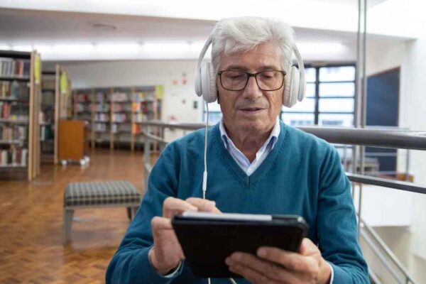 Audible vs. Libby (via US Public Libraries): Best Value for Audiobooks for US Listeners? - Product Review