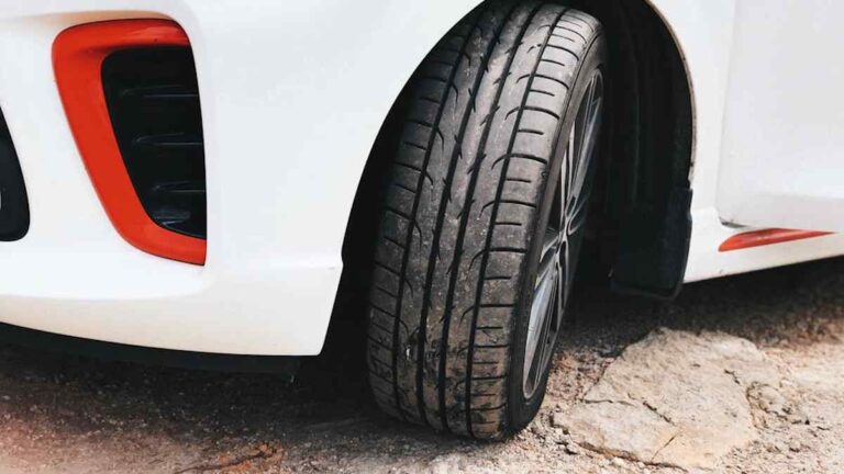 B-Doo Solar TPMS Review: Real-Time Tire Pressure for Safer Driving on USA Highways? - Product Review