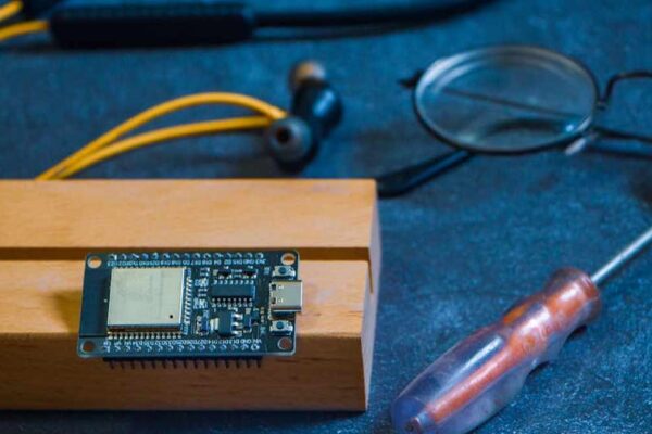 Best Amazon Viral Robotics & Coding Kits for Ages 7-11 in USA (2026) - Product Review