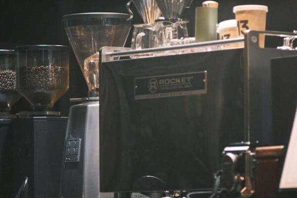 Best Bean-to-Cup Espresso Machines for One-Touch Lattes in USA (2026) - Product Review