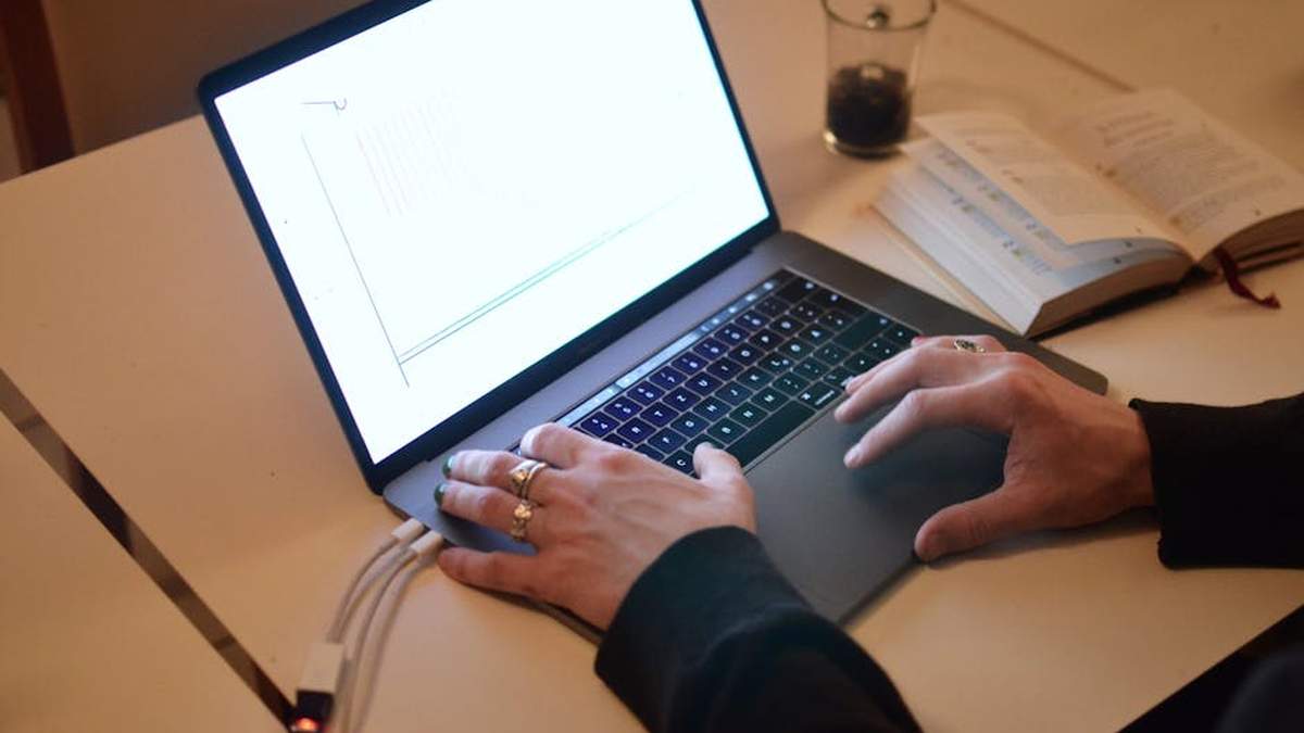 Best Ergonomic Desk Chairs for Long Study Sessions in USA (2026) - Product Review