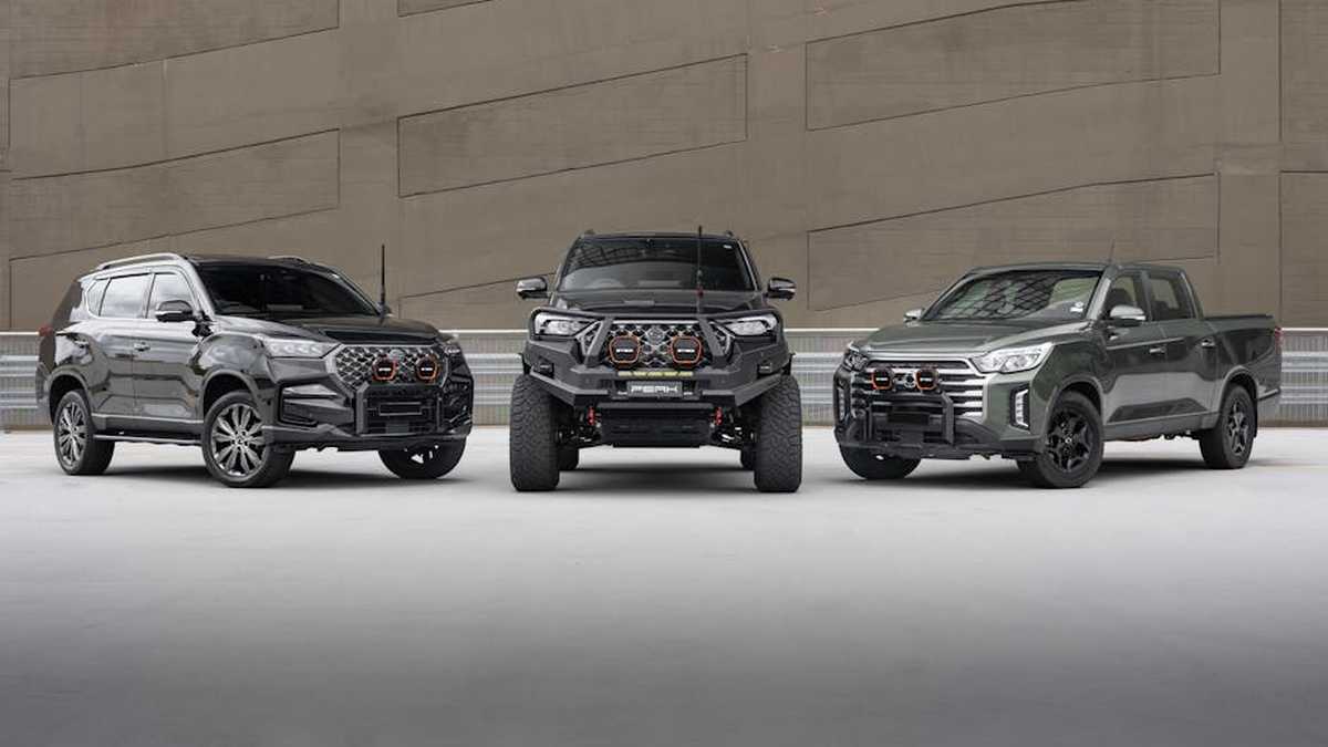 Best Heavy-Duty All-Weather Floor Mats for Sedans and SUVs in USA (2026) - Product Review