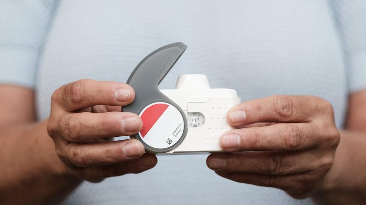 Best Lightweight & Compact Travel Pillows for USA Domestic Flights (2026) - Product Review