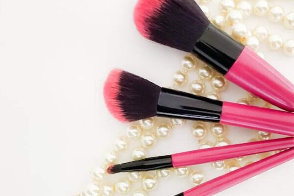 Best Luxury Minimalist Timepieces & Jewelry Essentials in USA (2026) - Product Review