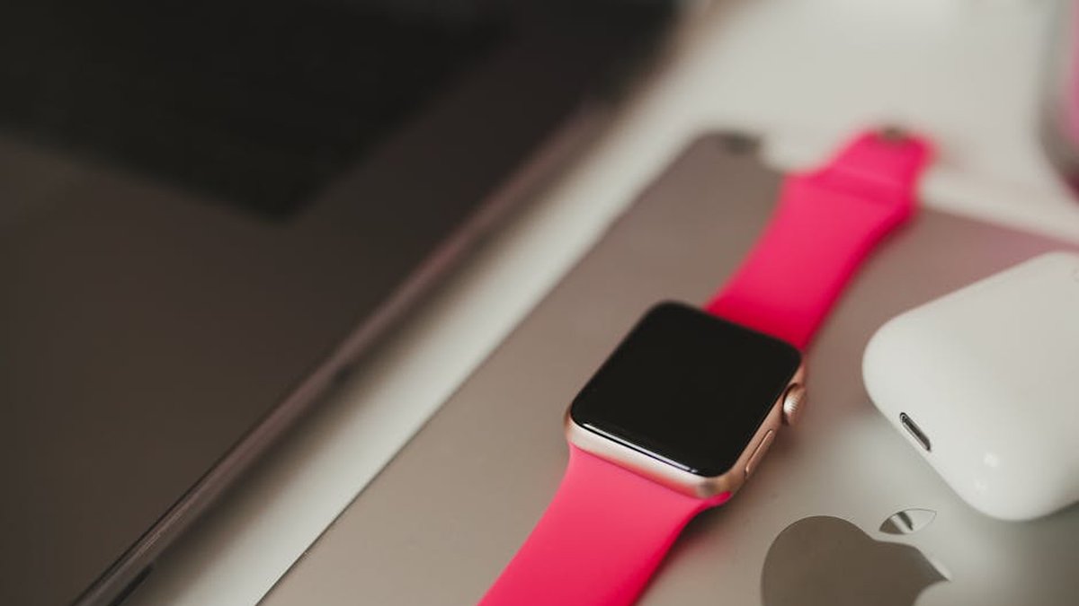 Best Minimalist Luxury Smartwatches USA 2026: Top Picks for Seamless Style & Tech - Product Review