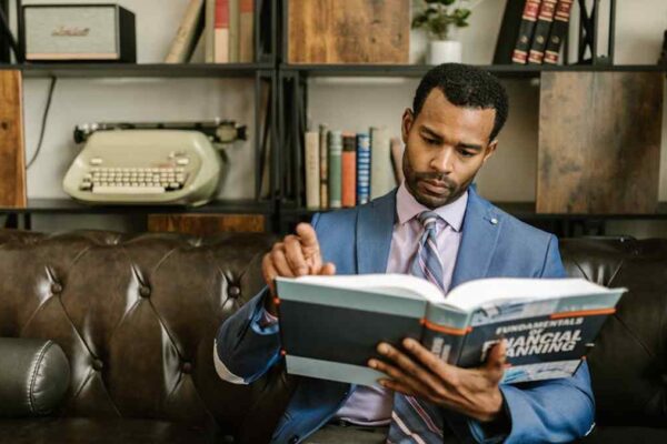 Best Personal Finance Books for Young Professionals in USA (2026) - Product Review