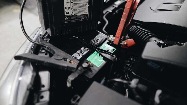 Best Portable Jump Starters for V6 Engines in USA (2026) - Product Review
