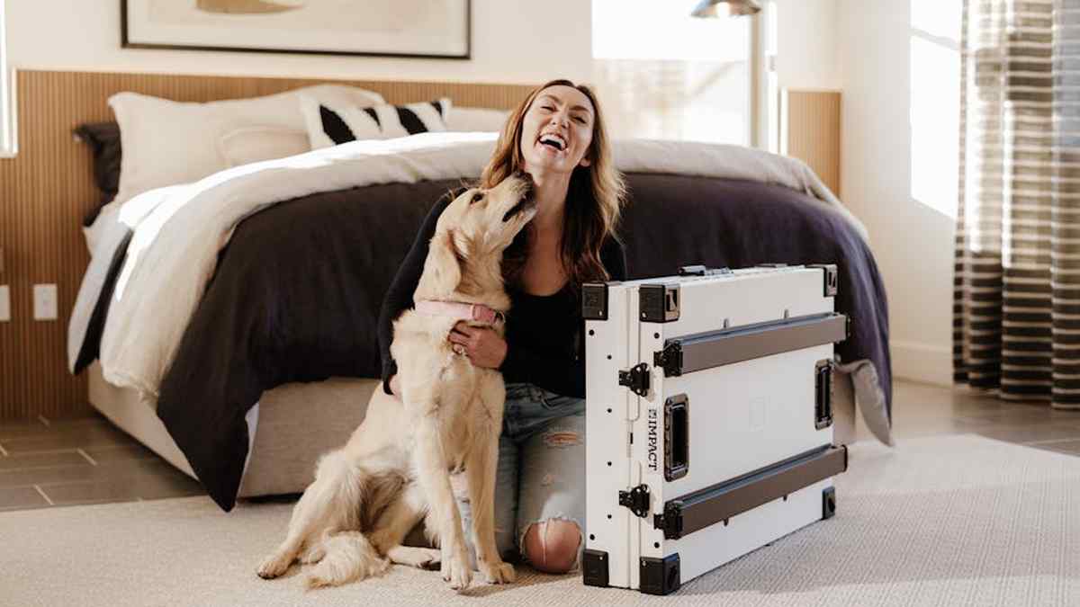 Best Smart Pet Cameras with Treat Dispensers for Soothing Anxious Pets in USA (2026) - Product Review