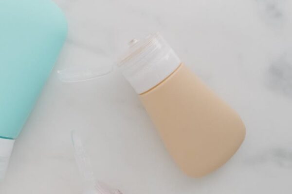 Best Spill-Proof Reusable Water Bottles for Active School Kids in USA (2026) - Product Review