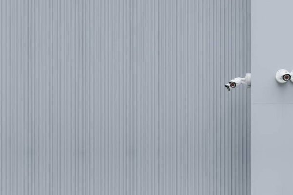 Best Tech-Friendly Anti-Theft Backpacks for Urban Commuters in USA (2026) - Product Review