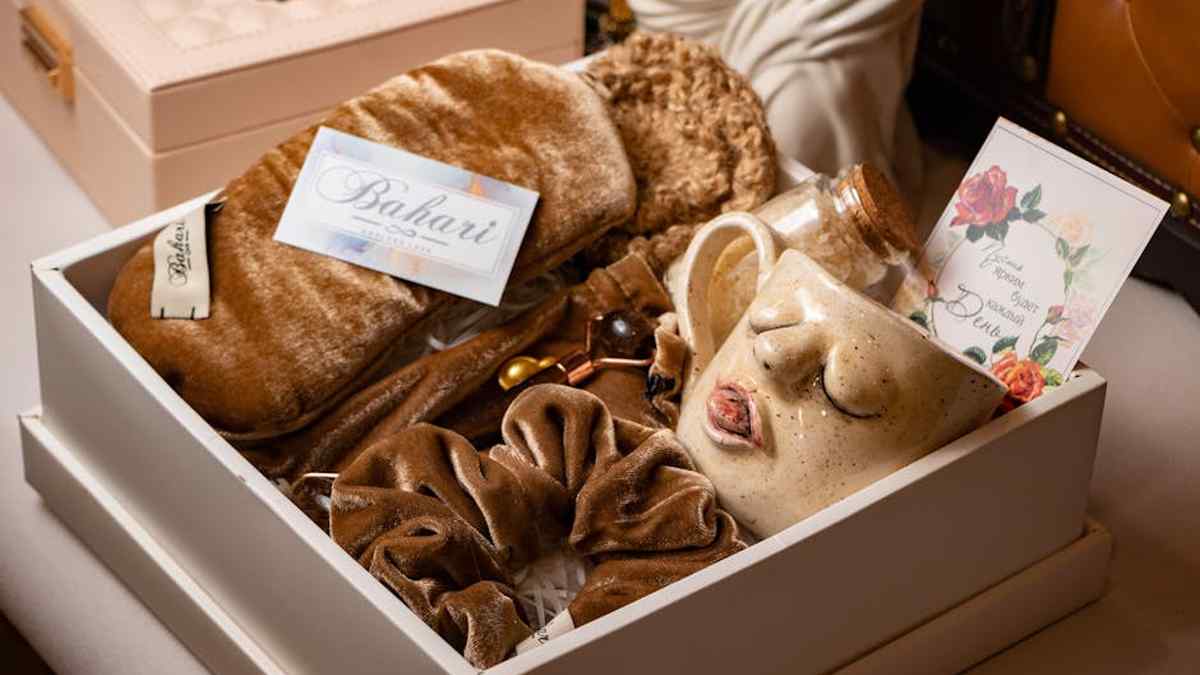 Best Unique & Viral Amazon Gifts for Her That Everyone Wants in USA (2026) - Product Review