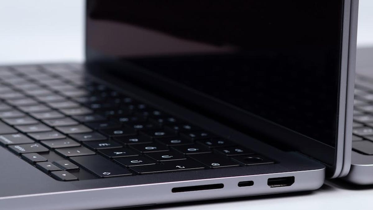 Best USB-C Hubs for MacBook Pro M3 in USA (2026) - Product Review