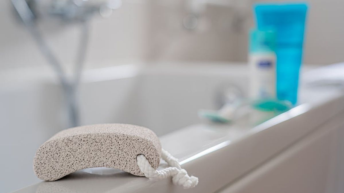 Beyond the Hype: My Experience with the Amazon-Viral Electric Spin Scrubber for USA Bathroom Cleaning - Product Review