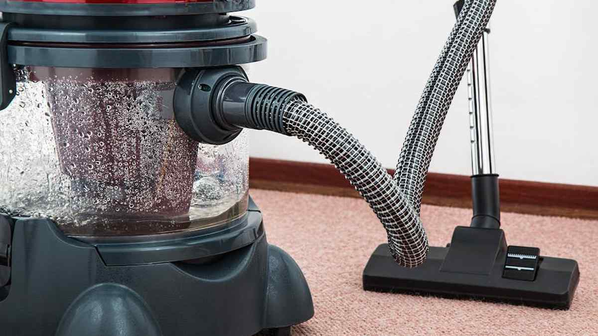 Bissell CrossWave vs. Tineco Floor One S5: Top Wet Dry Vacuum for USA Hardwood & Spill Cleanup - Product Review