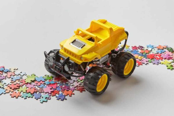 BrainyBite Puzzle Feeder Review: The Viral Amazon Toy Helping USA Dogs Eat Slower & Smarter? - Product Review