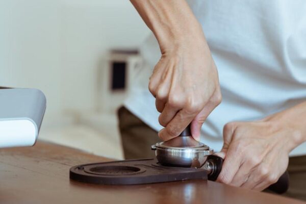 Breville Barista Express Impress Review: Is Its Smart Tamping Worth the Investment for USA Coffee Lovers? - Product Review