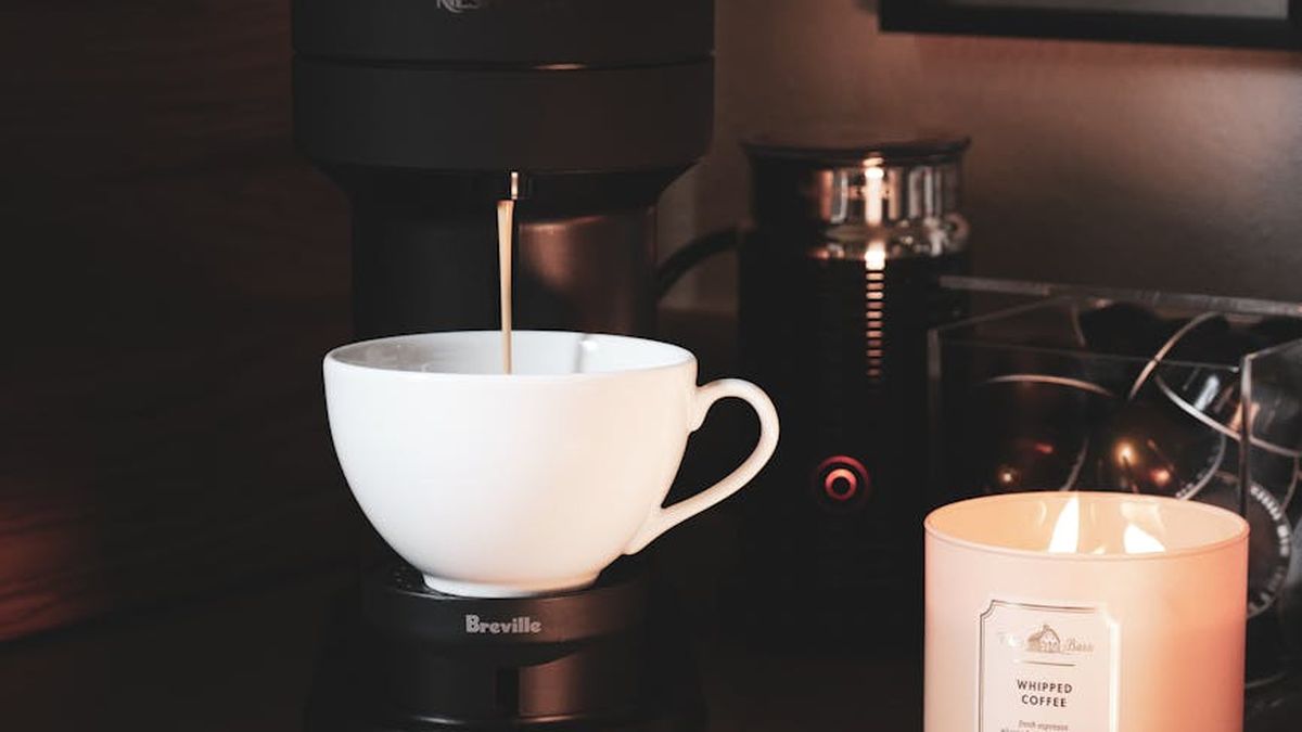Breville Barista Express Impress Review: My Journey to Perfect Home Espresso in America - Product Review
