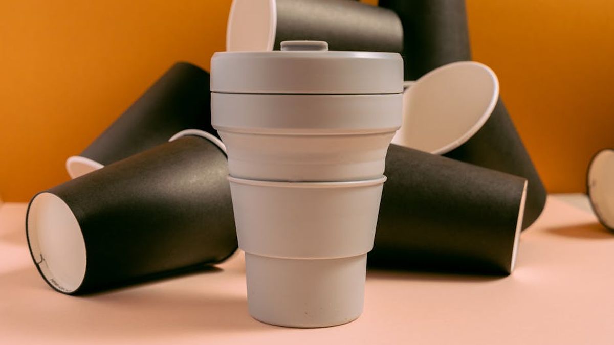 Compostable K-Cups vs. Reusable Pods: Which Sustainable Coffee Solution Wins in the USA? - Product Review