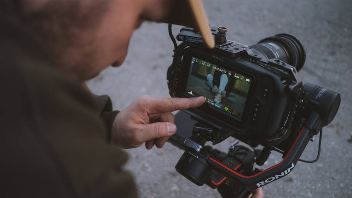 CORSAIR XENEON FLEX 45WQHD240 Review: The Bendable Monitor Taking Over Summer 2025 Gaming Rigs Across the USA. - Product Review