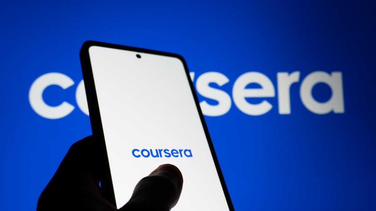 Coursera vs. Udemy: Which Online Learning Platform Delivers More Career Value for Professionals in the USA? - Product Review
