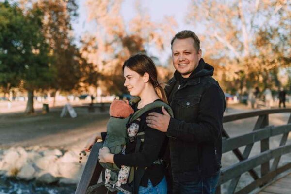 Ergobaby Omni Breeze Carrier Review: Is This Breathable All-Position Carrier the Best for Active US Parents? - Product Review