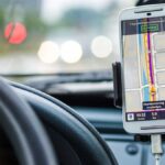 ESR HaloLock Car Charger Review: The Top MagSafe Mount for USA Daily Drives? - Product Review