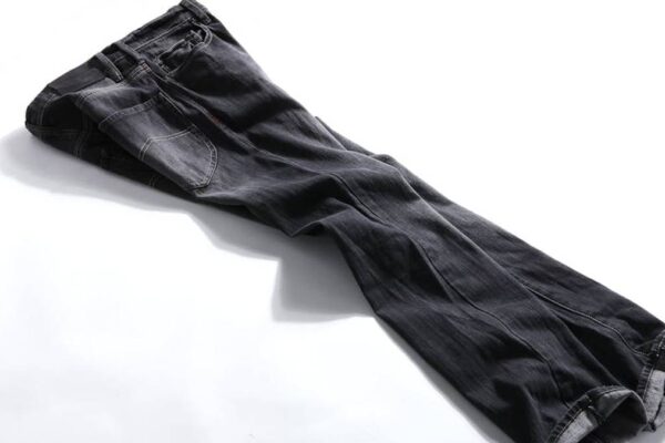 Everlane Way-High Jean Review: America's Favorite Sustainable Denim For Everyday Style? - Product Review