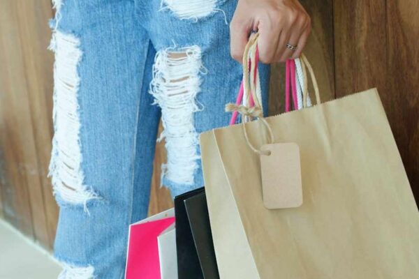 Everlane Way-High Jean vs Reformation Cynthia Jean: Sustainable Denim Showdown for the Conscious USA Shopper. - Product Review