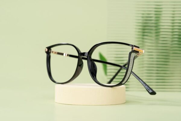 Felix Gray vs. Gunnar Optiks: The Definitive Blue Light Glasses Showdown for US Productivity - Product Review