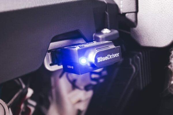 FIXD Premium Review: The Smartest Car Diagnostic Tool for American Owners in 2024? - Product Review