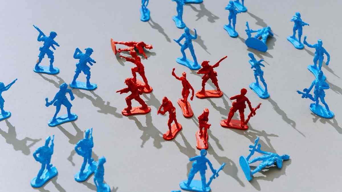 Gravitrax vs. Magna-Tiles: The Ultimate STEM Building Toy Battle for US School-Aged Kids - Product Review