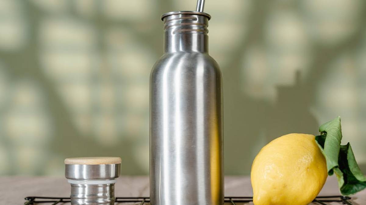 Hydro Flask Reusable Water Bottle Review: USA's Top Pick For Sustainable Hydration? - Product Review