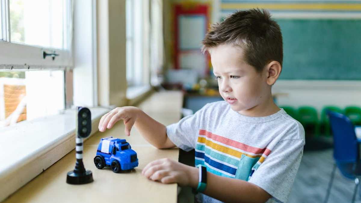 Is GraviFlow Marble Run The Must-Have Physics STEM Toy for Creative Kids 6-10? - Product Review