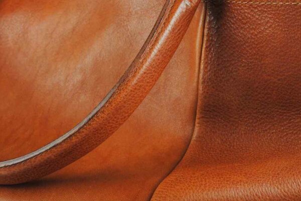 Is the Lululemon Everywhere Belt Bag Still a Must-Have for American Commuters? An Honest Take. - Product Review