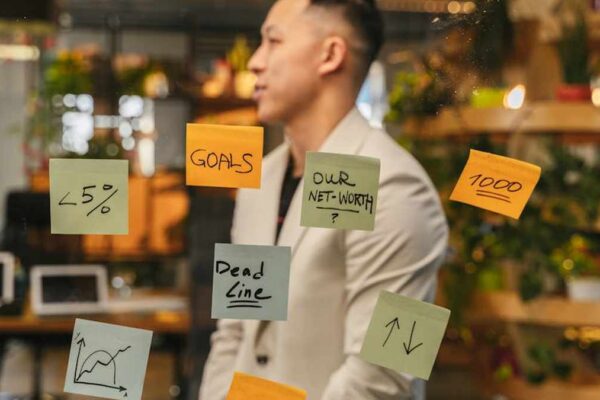 Jackery Explorer 1000 Pro vs. Goal Zero Yeti 1000 Core: The Ultimate USA Camping & RV Portable Power Showdown - Product Review