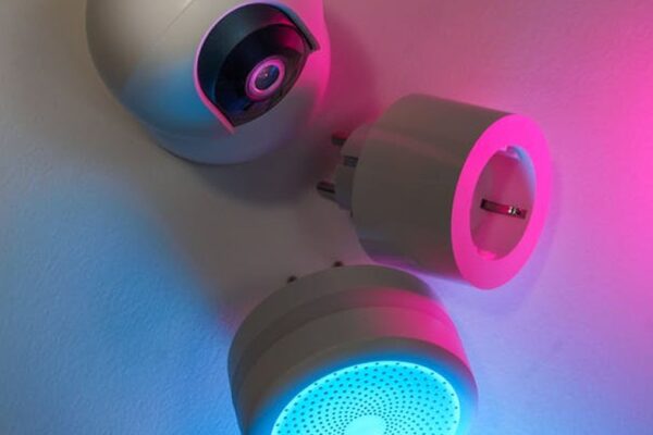 Kasa Smart Plug HS103 vs. Wemo Mini Smart Plug: Best WiFi Outlet for USA Daily Home Automation & Energy Saving? - Product Review