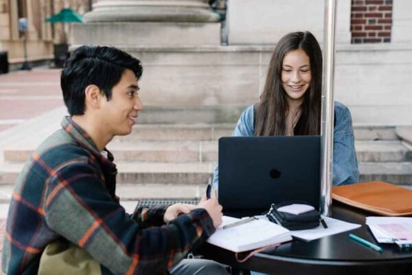 Kindle Scribe vs. reMarkable 2: The Ultimate Digital Notebook Showdown for US Academics. - Product Review