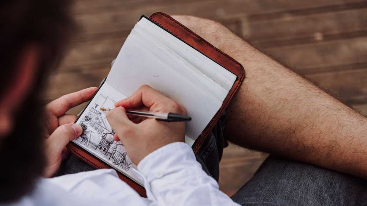 Leuchtturm1917 vs. Moleskine Classic Notebook: Which Premium Journal Is Superior for USA Creatives? - Product Review