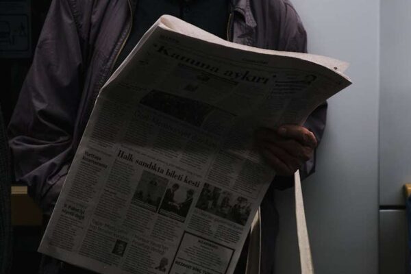 Longchamp Le Pliage vs. Madewell The Transport Tote: Which Bag is Your Ideal Daily Carryall? - Product Review