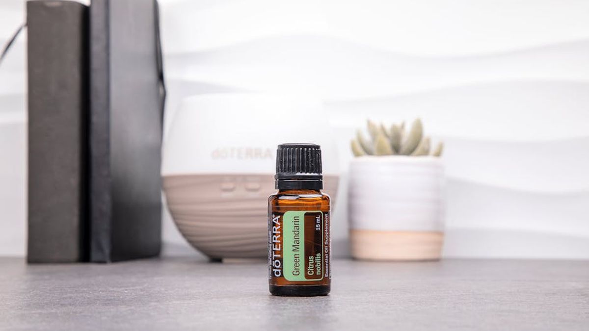 My Honest Review: Is [Brand Name] Natural Essential Oil Diffuser the Best Eco-Friendly Air Freshener for USA Winter Homes? - Product Review