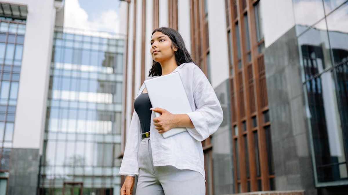 My Take on The [Specific Goal-Setting Journal]: A US Perspective on Achieving Ambitious Personal & Career Milestones - Product Review