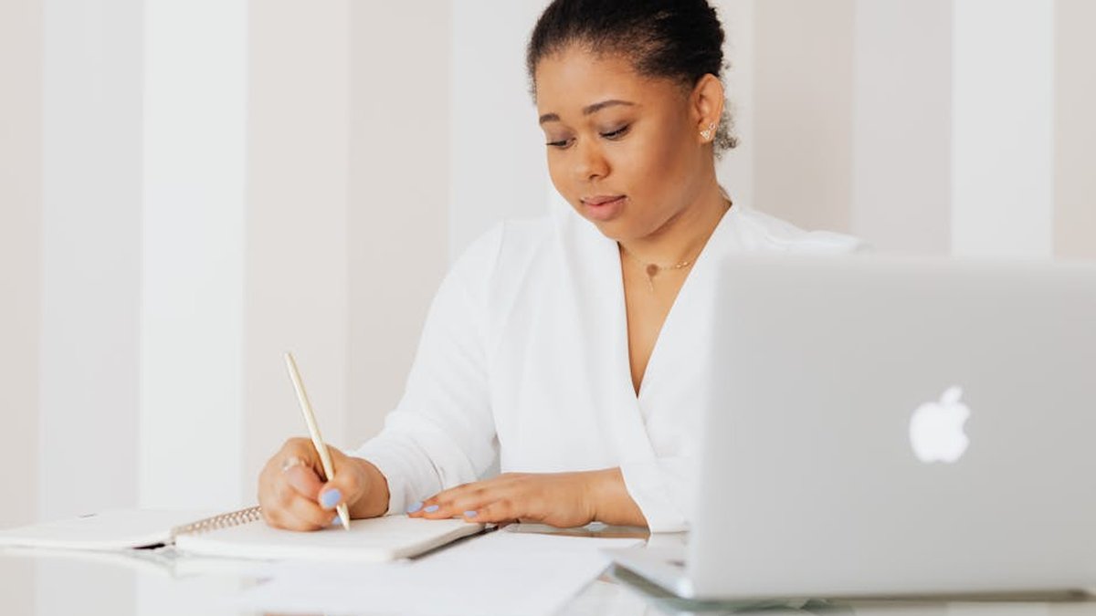 Notion vs. Evernote: Which Note-Taking App Boosts Productivity Most for American Entrepreneurs? - Product Review