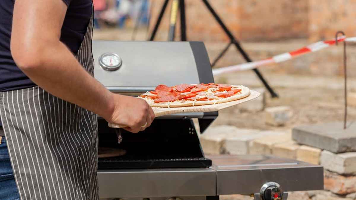 Ooni Koda 12 Gas Pizza Oven Review: Why It's The Top-Selling Outdoor Appliance For USA Backyard Pizza Nights - Product Review