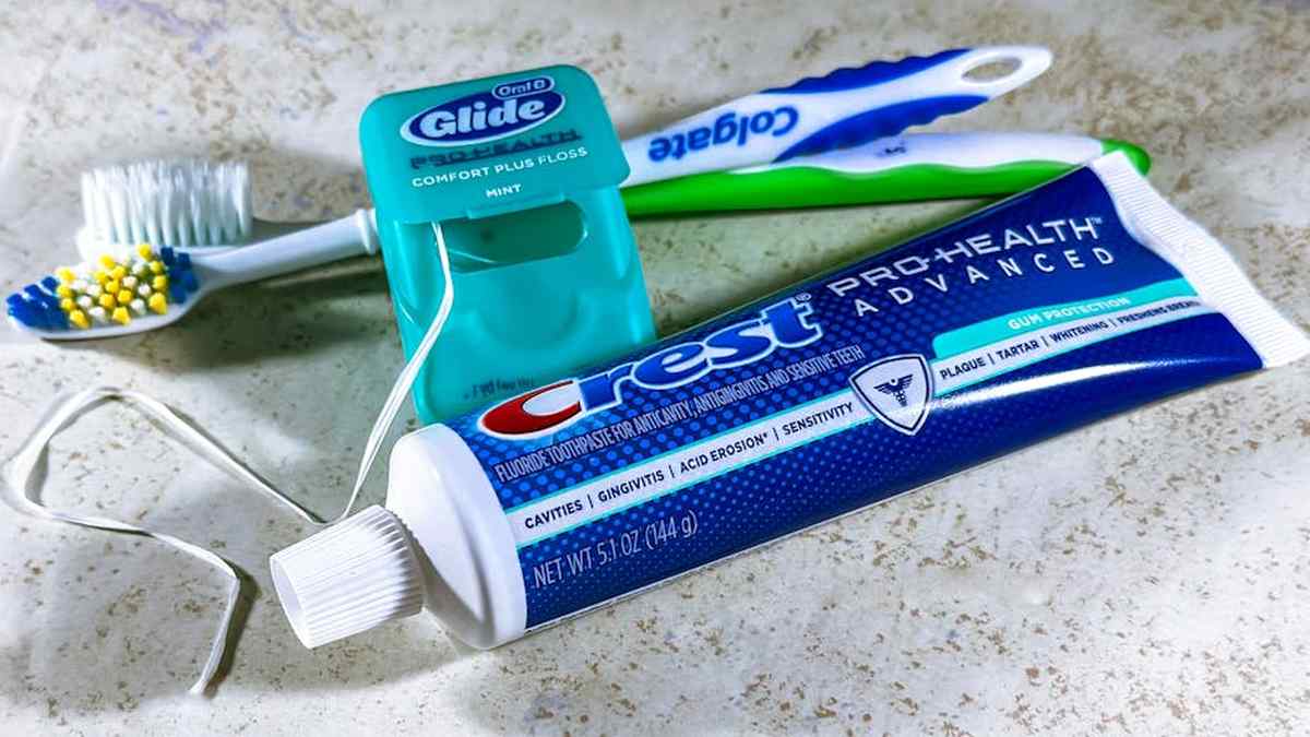 Oral-B iO Series 9 vs. Philips Sonicare DiamondClean Smart: The Ultimate Amazon Showdown for Superior Plaque Removal & Gum Health - Product Review