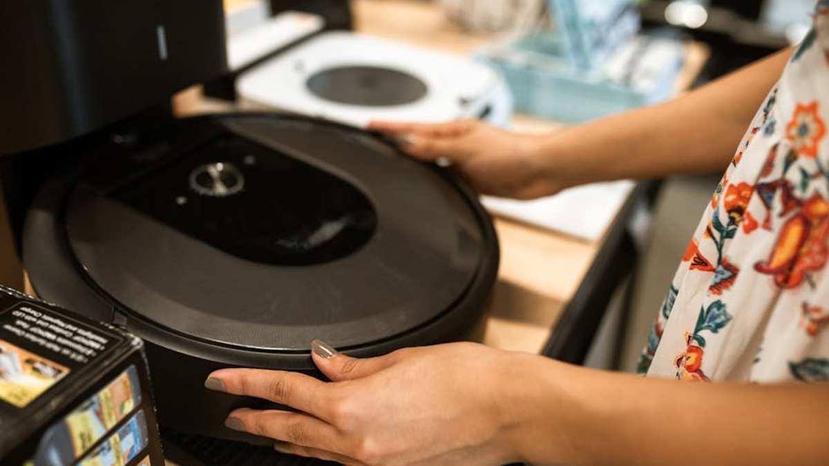 PowerVac UltraCordless 500 Review: Is This The Best-Selling Stick Vacuum for USA Homes? - Product Review