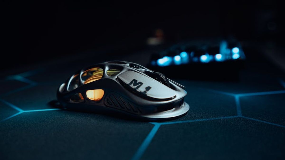 Razer DeathAdder V3 Pro vs Logitech G502 X PLUS: Top Wireless Gaming Mouse for USA PC Gamers (Amazon Viral Pick) - Product Review