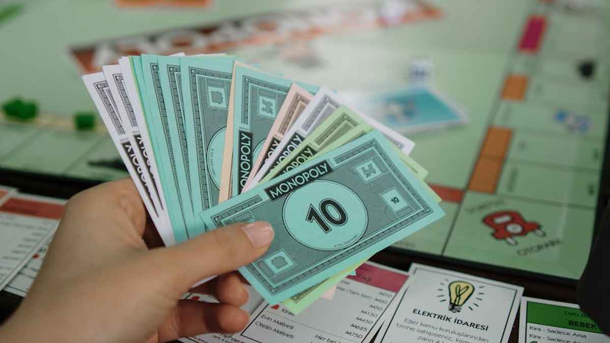 Review: Catan Junior Board Game – A Top Pick for Family Strategy Fun (Ages 6-10, USA Parents' Guide) - Product Review