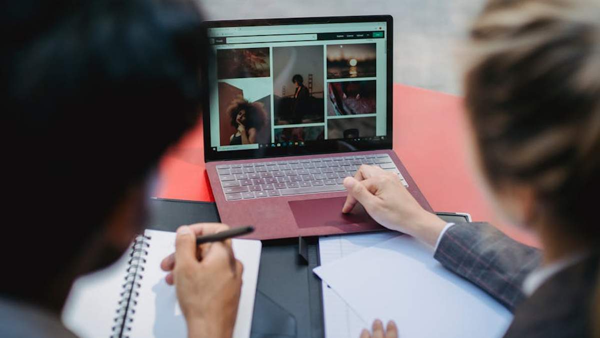 Rocketbook Core Smart Notebook Review: The Reusable Pen-and-Paper Experience for Digital Natives in the USA - Product Review