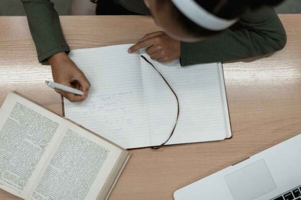 Rocketbook Core (USA) Review: Is This Reusable Smart Notebook the Ultimate Daily Study Tool for Students? - Product Review